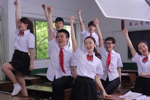 《九芝堂补血颗粒》青年版